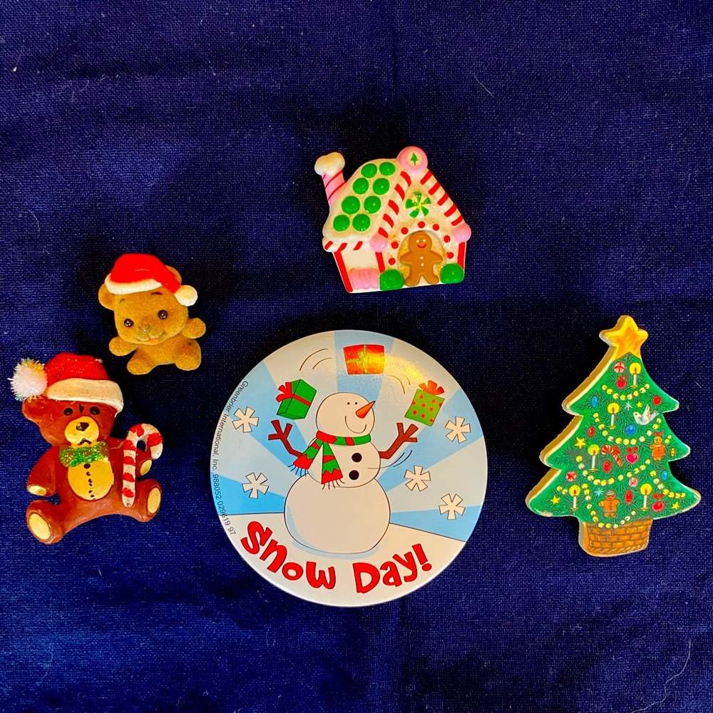 Five Christmas/winter pin set. Fun and variety of pins.